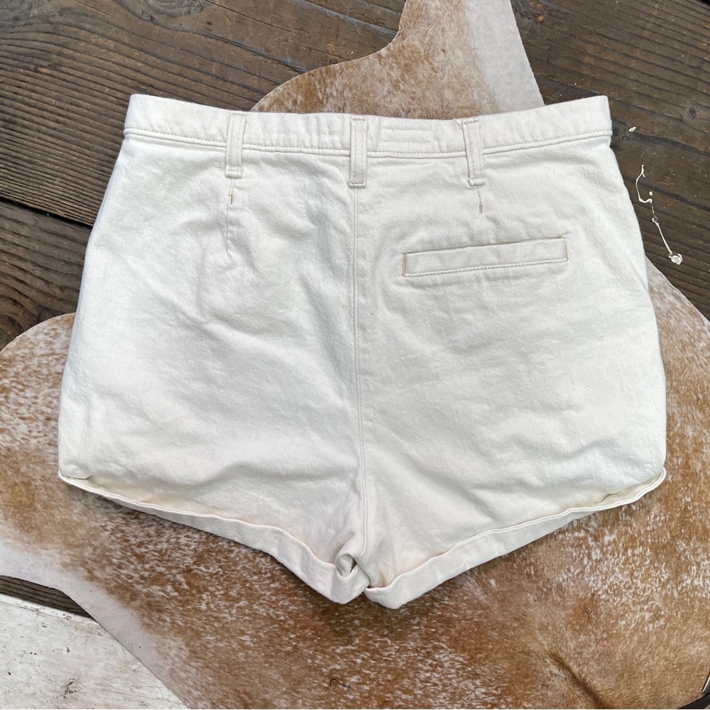 Pilcro Anthropologie High Rise Cuffed Shorts - Picture 2 of 4